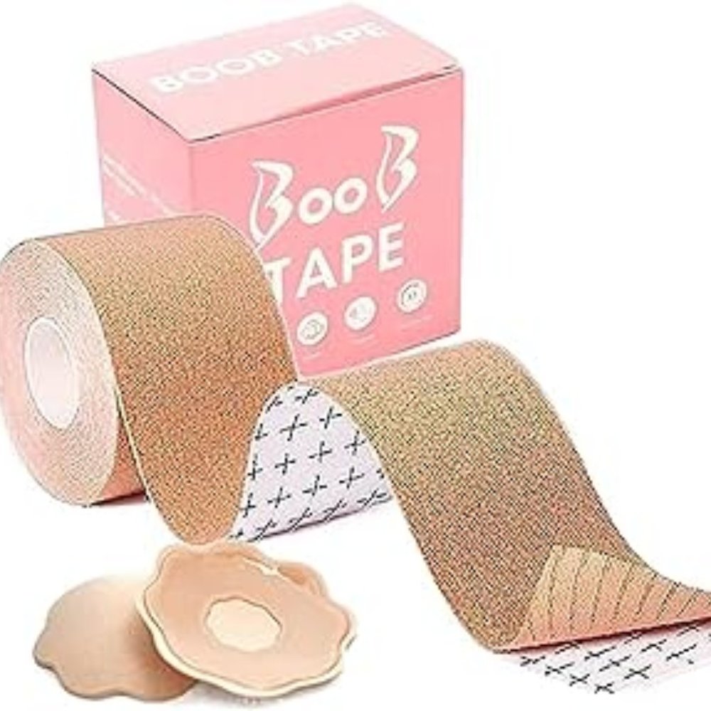 DooDSY Boob Tape for all sizes from A to G Cup. Color Nude. Includes 5 petals.